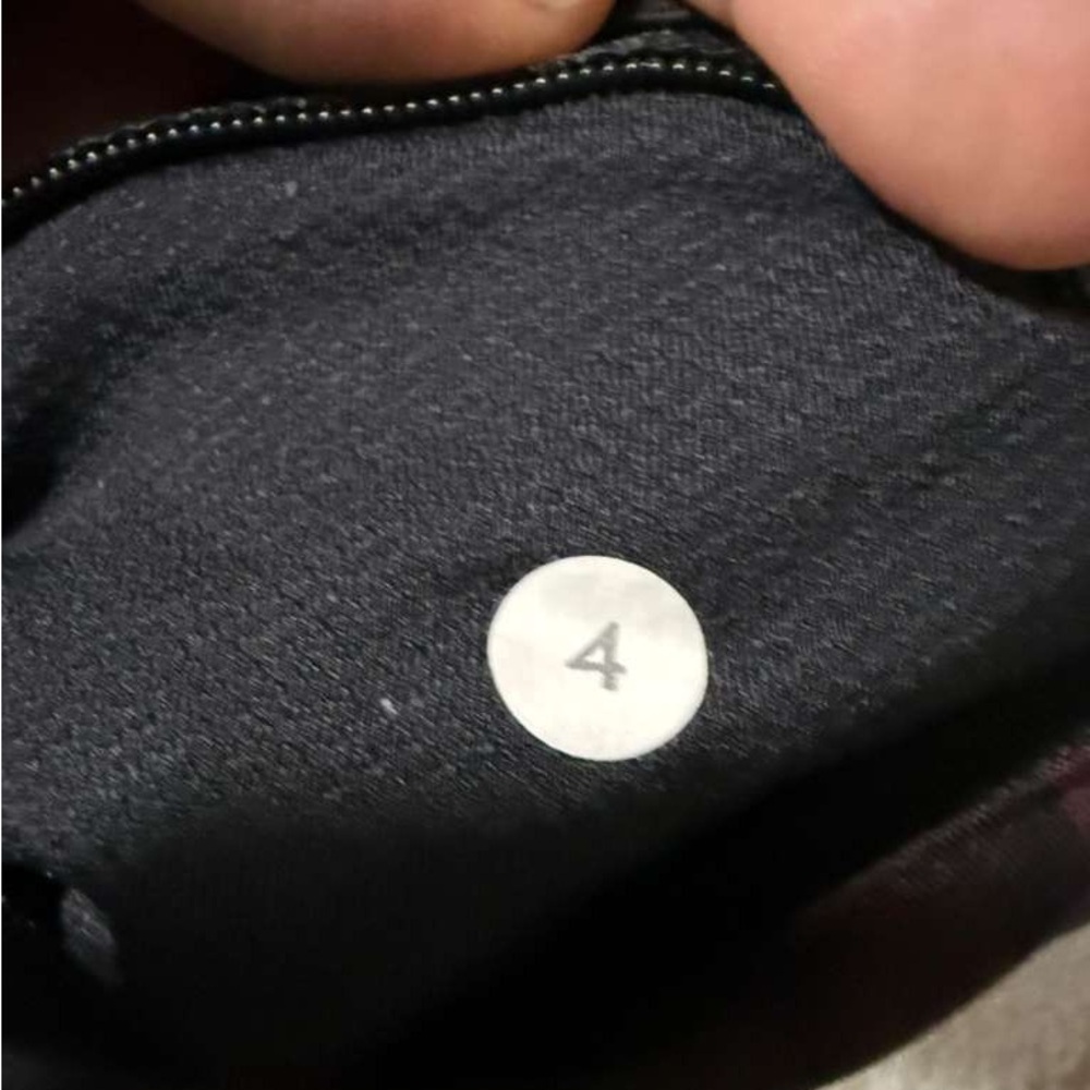 Lululemon Athletica Black and Red Patterned Leggings - Picture 7 of 7